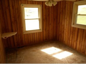 367 Flag Branch Road Greeneville, TN 37743 - Photo 8 of 19 Master Bedroom