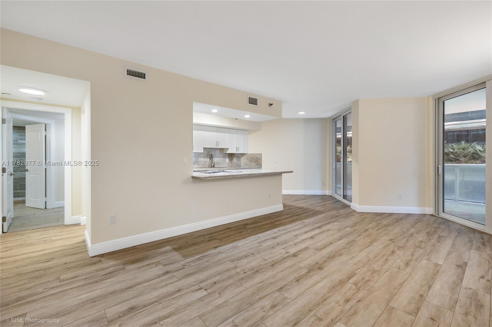 8925 Collins Avenue, Unit 2D Surfside, FL 33154 - Photo 3 of 18