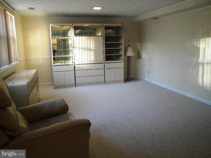 2700 Geartner Road Baltimore, MD 21209 - Photo 14 of 16 Family Room #2