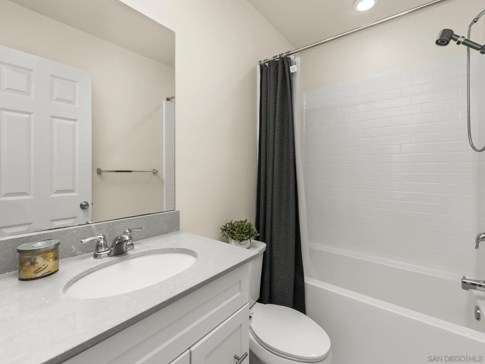 350 Fitzpatrick Road, Unit 105 San Marcos, CA 92069 - Photo 12 of 19