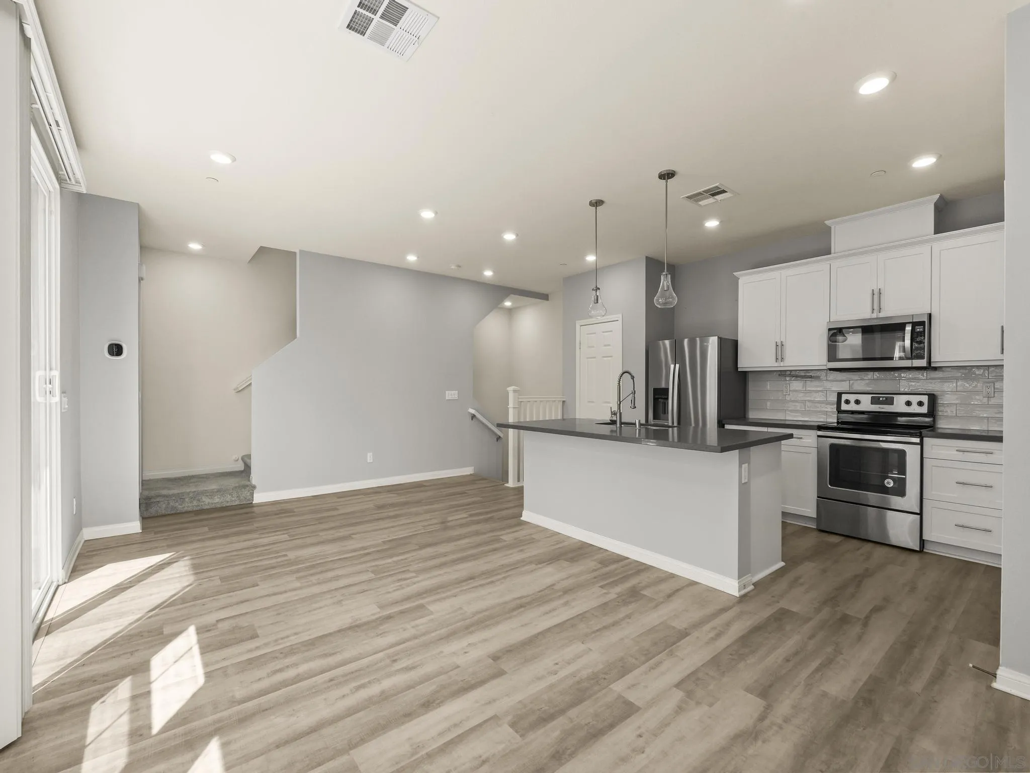 350 Fitzpatrick Road, Unit 105 San Marcos, CA 92069 - Photo 3 of 19