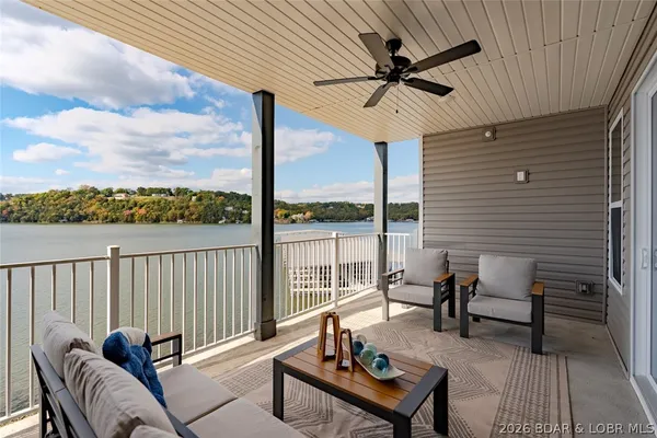 $499,000 | 290 Plaza Bch Drive, Unit 5B, Camdenton, MO 65020