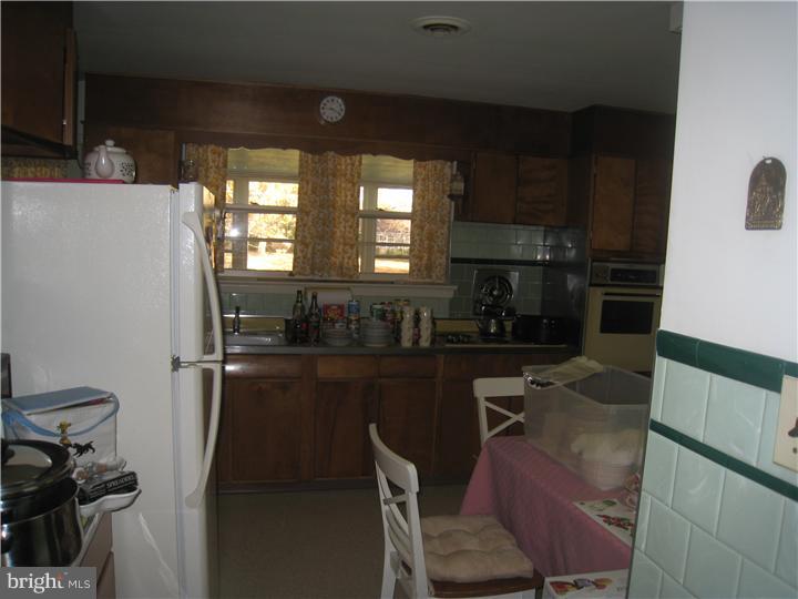 715 Welsh Road Philadelphia, PA 19115 - Photo 9 of 21
