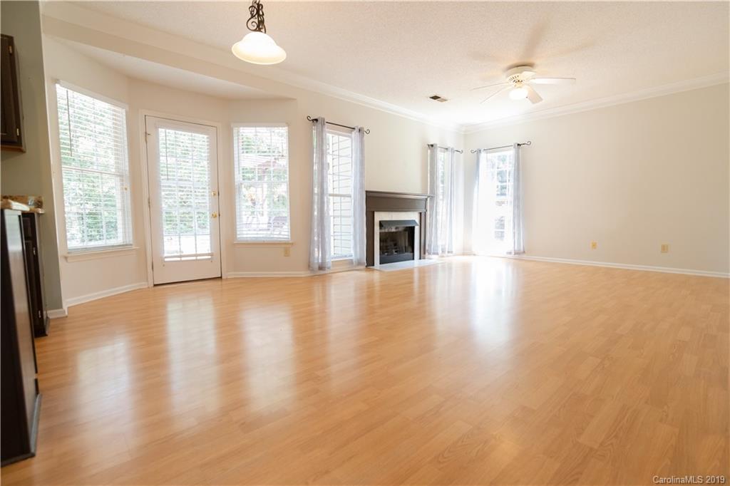 2604 Yarrow Road Charlotte, NC 28213 - Photo 13 of 25
