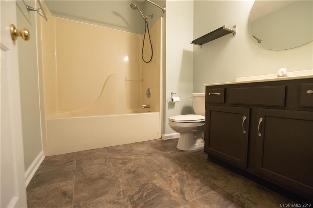 2604 Yarrow Road Charlotte, NC 28213 - Photo 19 of 25