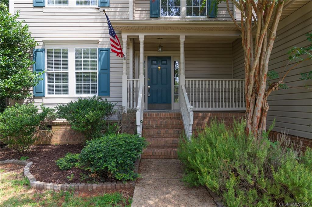 2604 Yarrow Road Charlotte, NC 28213 - Photo 3 of 25