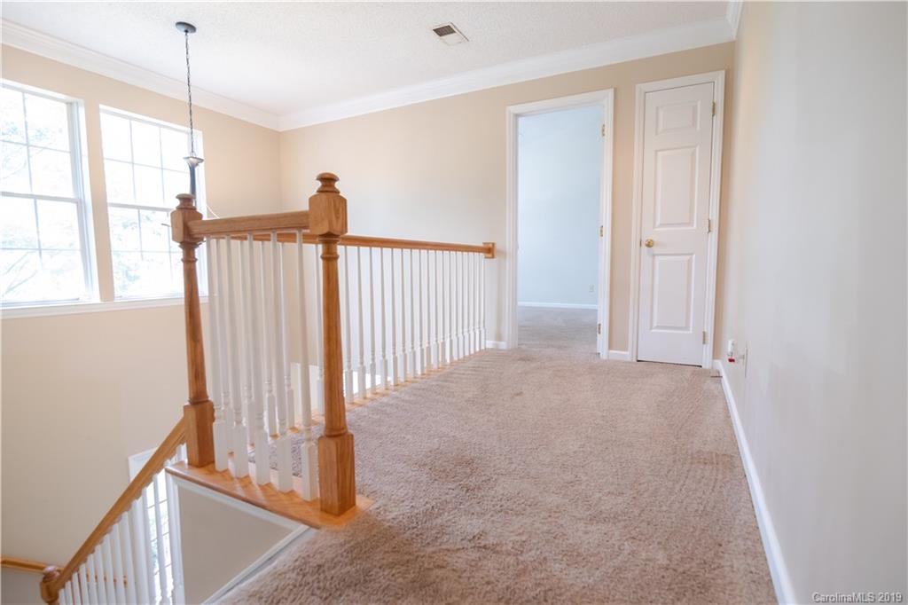 2604 Yarrow Road Charlotte, NC 28213 - Photo 5 of 25