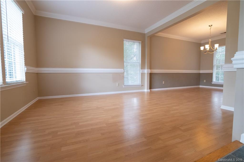 2604 Yarrow Road Charlotte, NC 28213 - Photo 6 of 25