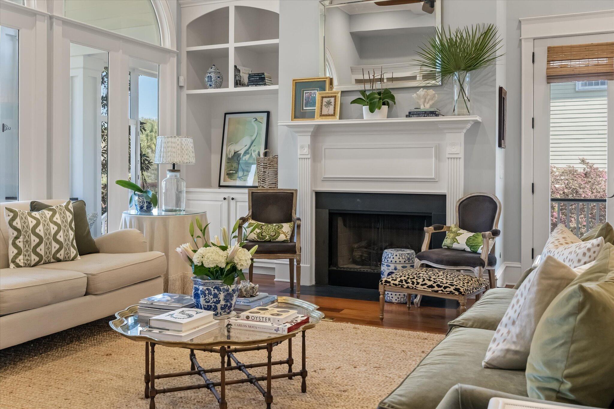 4970 Sound View Drive Mount Pleasant, SC 29466 - Photo 24 of 98 Gas Fireplace