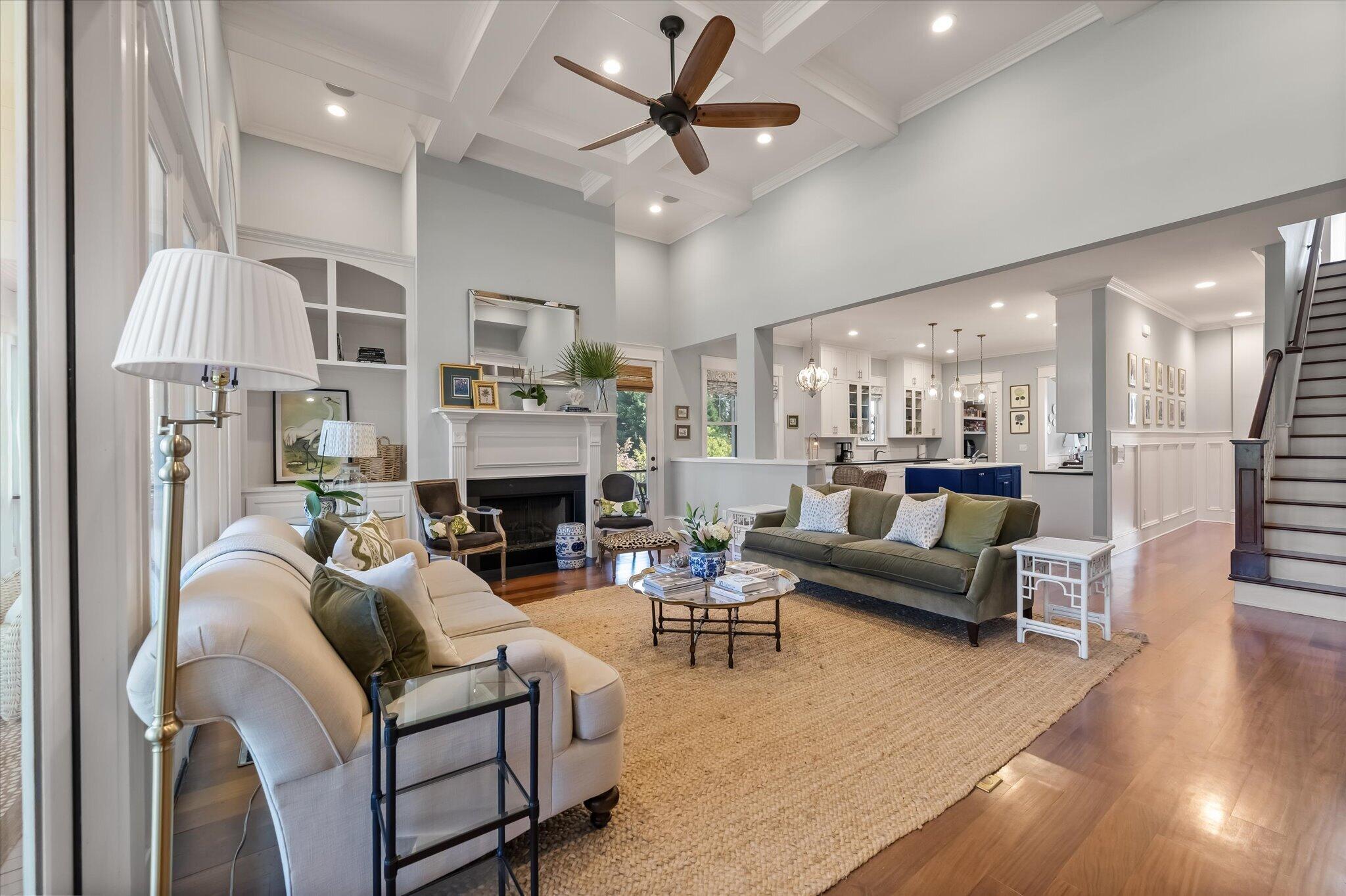 4970 Sound View Drive Mount Pleasant, SC 29466 - Photo 30 of 98 Living Room