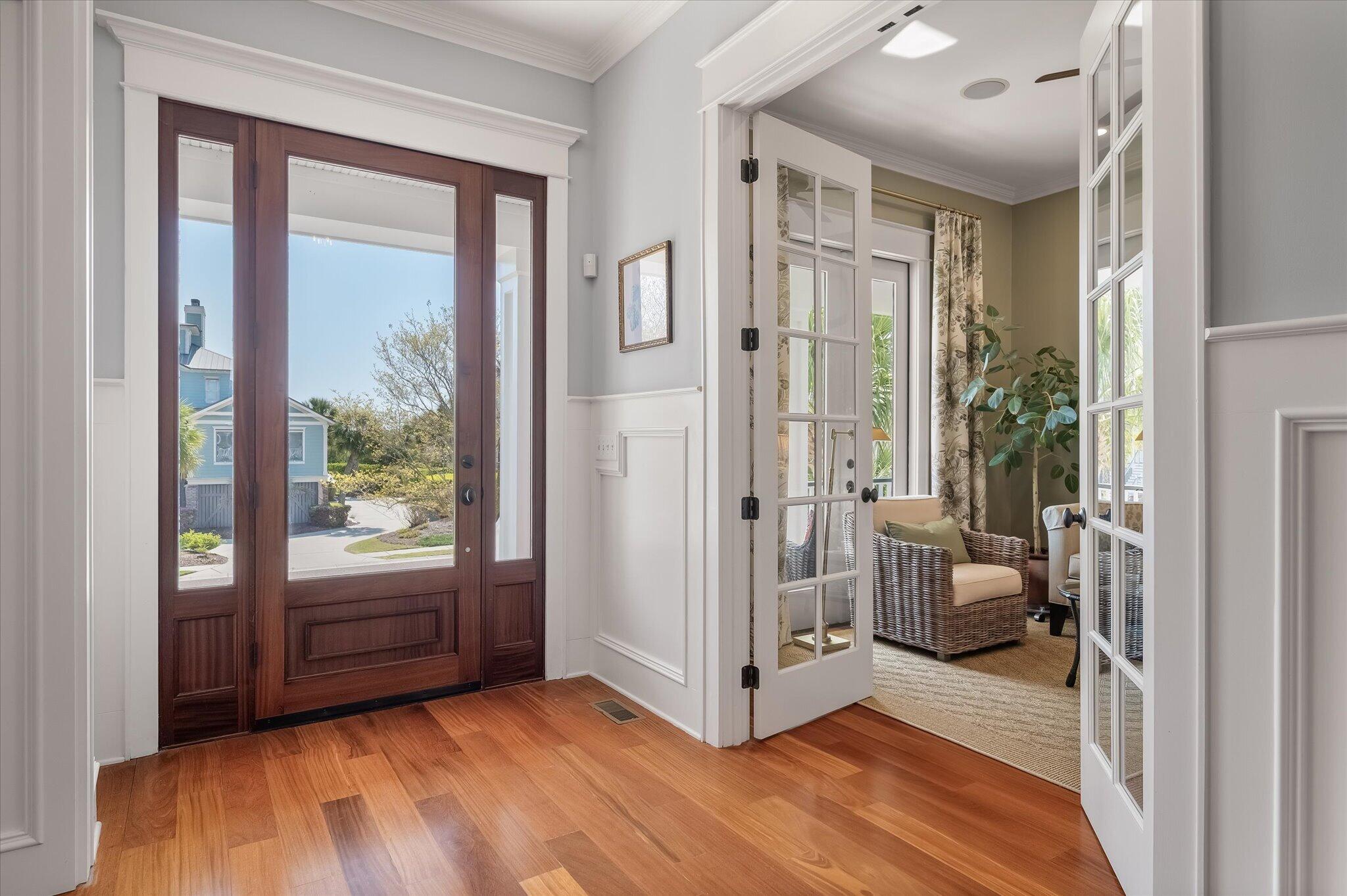 4970 Sound View Drive Mount Pleasant, SC 29466 - Photo 6 of 98 Almost Full Glass Front Doors