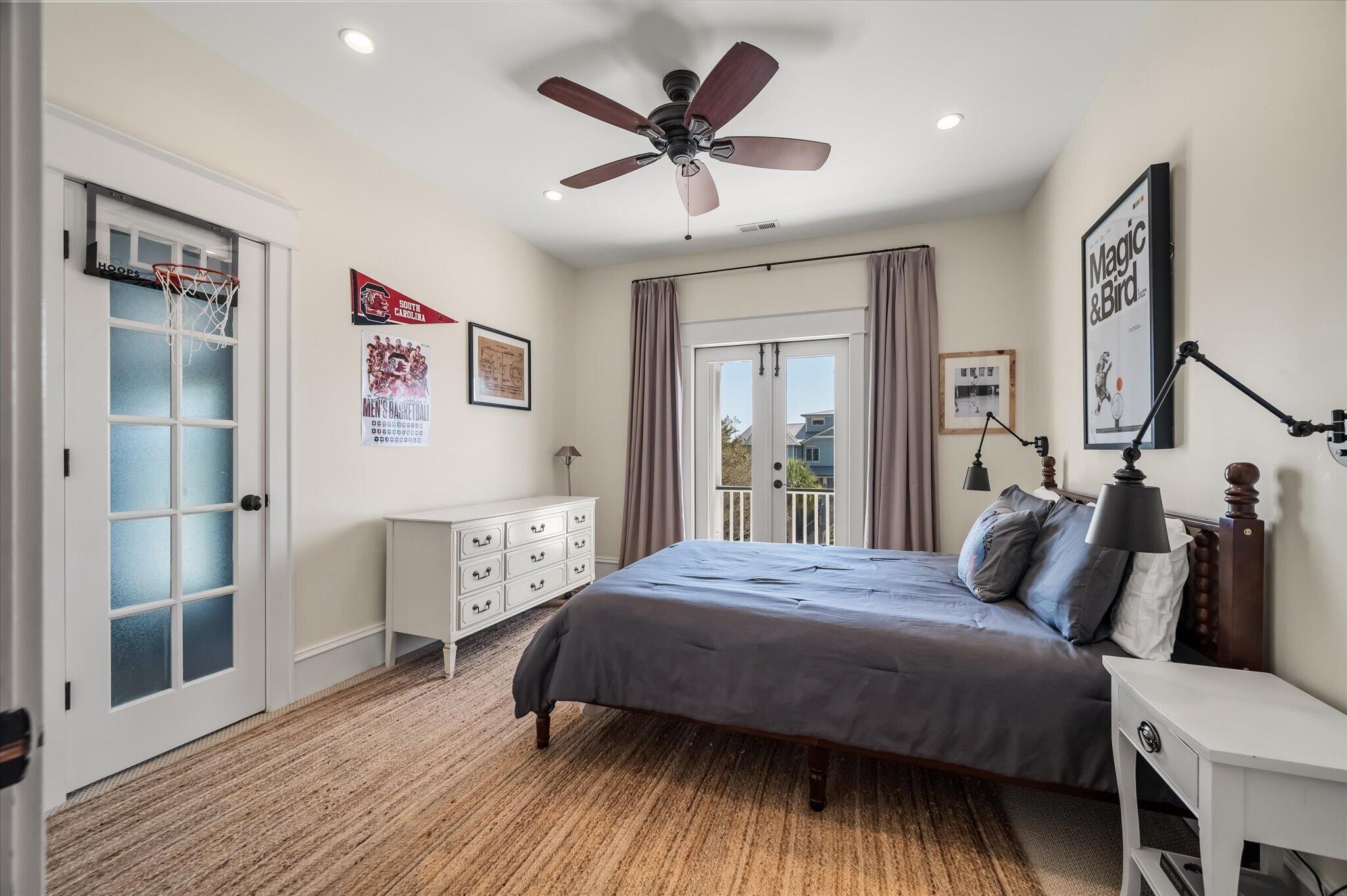 4970 Sound View Drive Mount Pleasant, SC 29466 - Photo 61 of 98 Bedroom 3