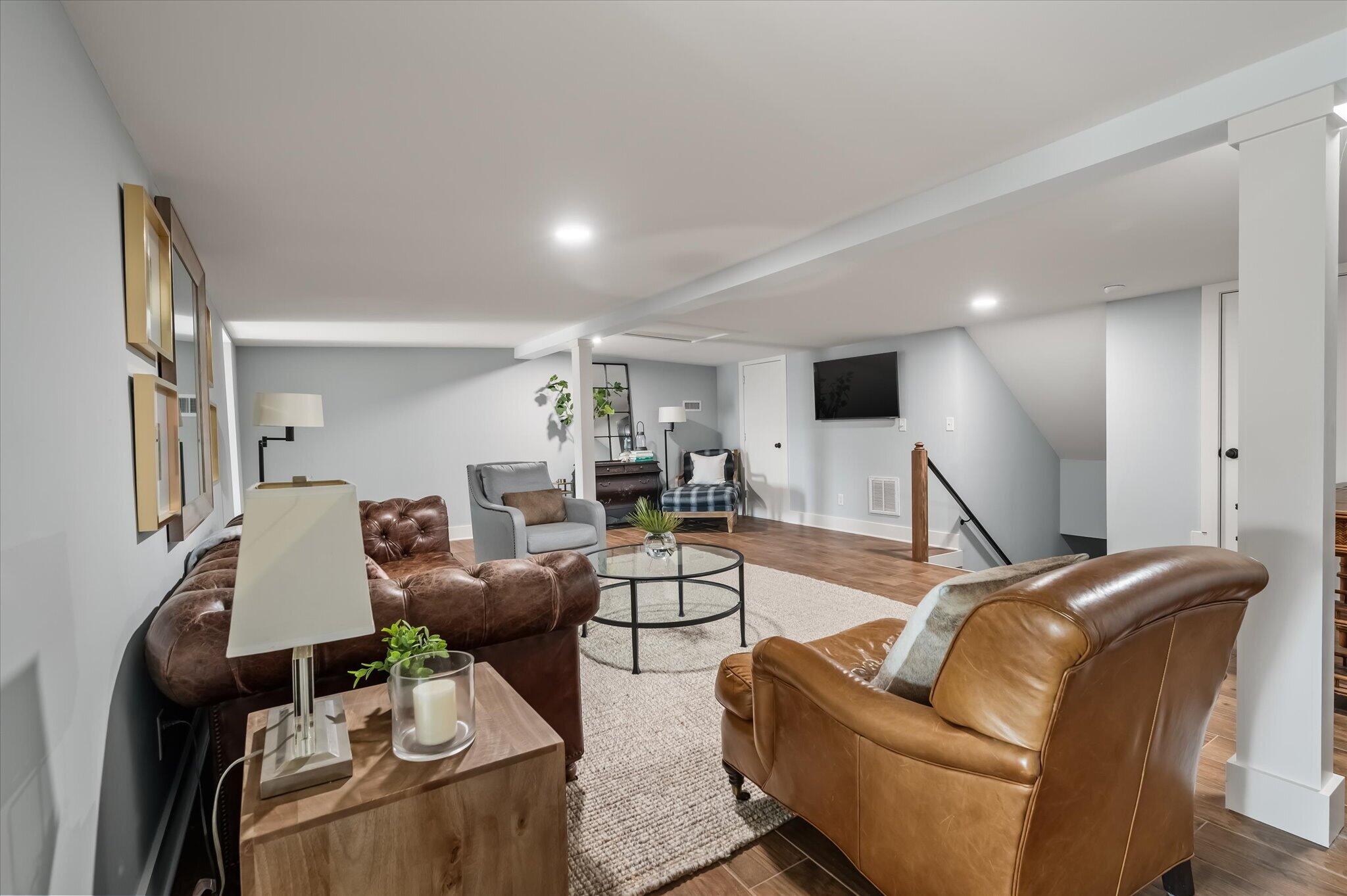 4970 Sound View Drive Mount Pleasant, SC 29466 - Photo 69 of 98 3rd Floor Bonus Room