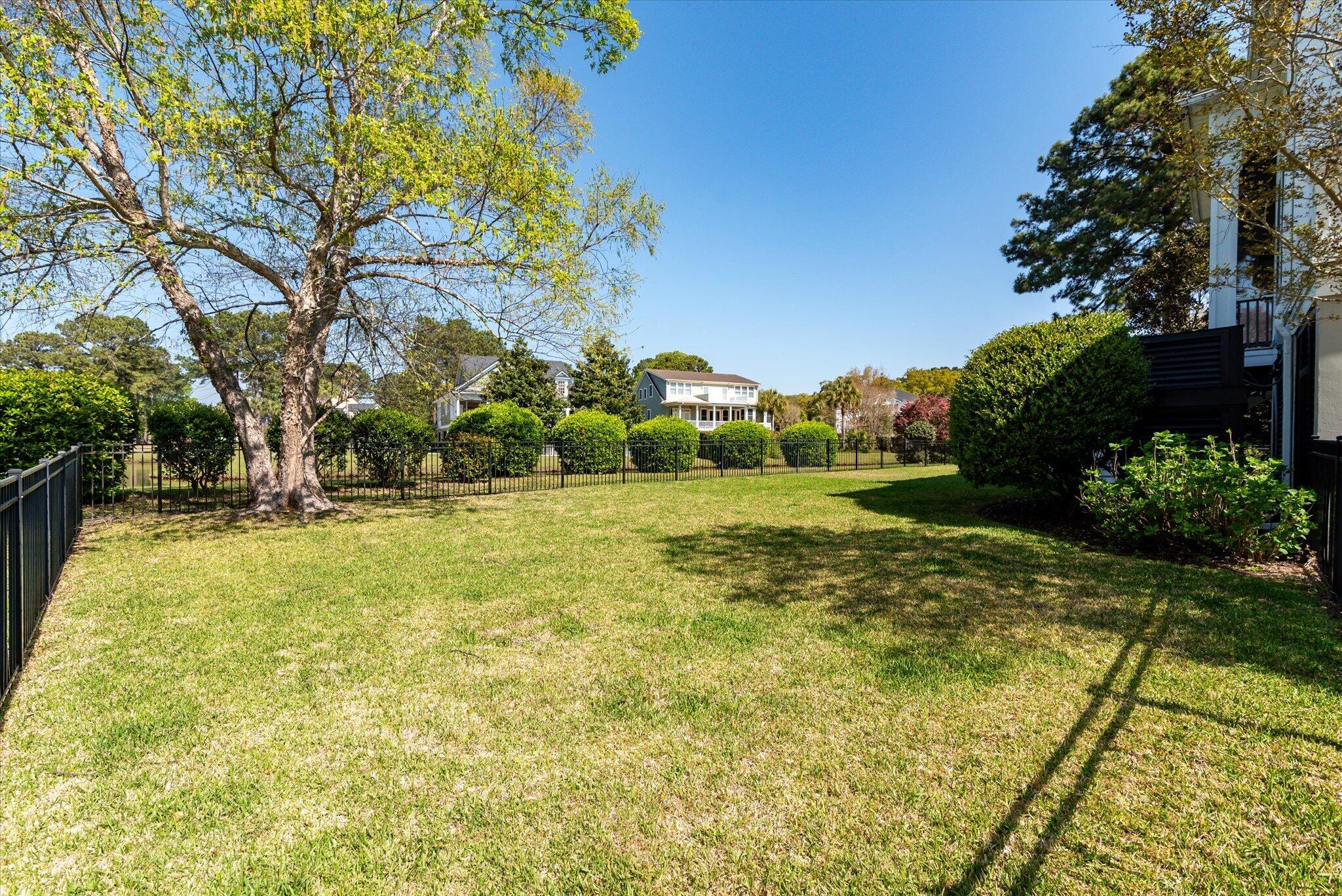 4970 Sound View Drive Mount Pleasant, SC 29466 - Photo 75 of 98 Backyard