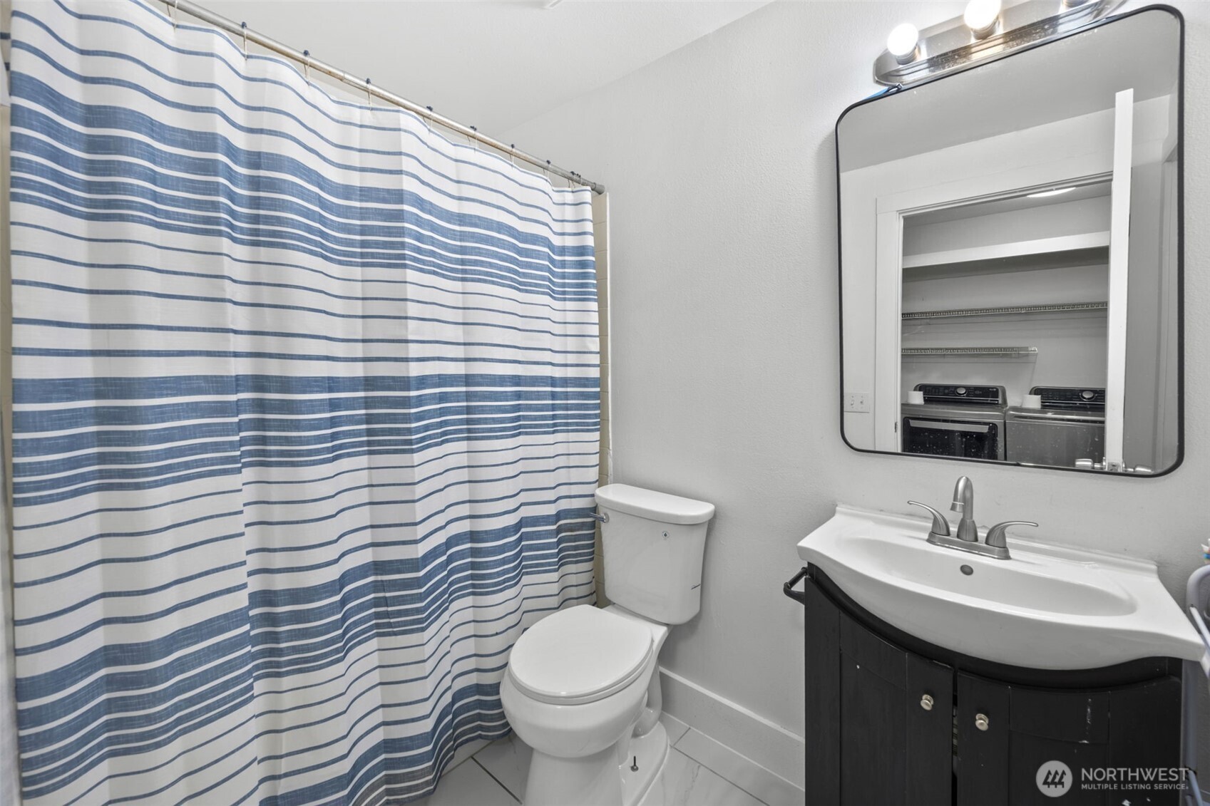 949 Aberdeen Avenue Northeast, Unit B104 Renton, WA 98056 - Photo 16 of 24