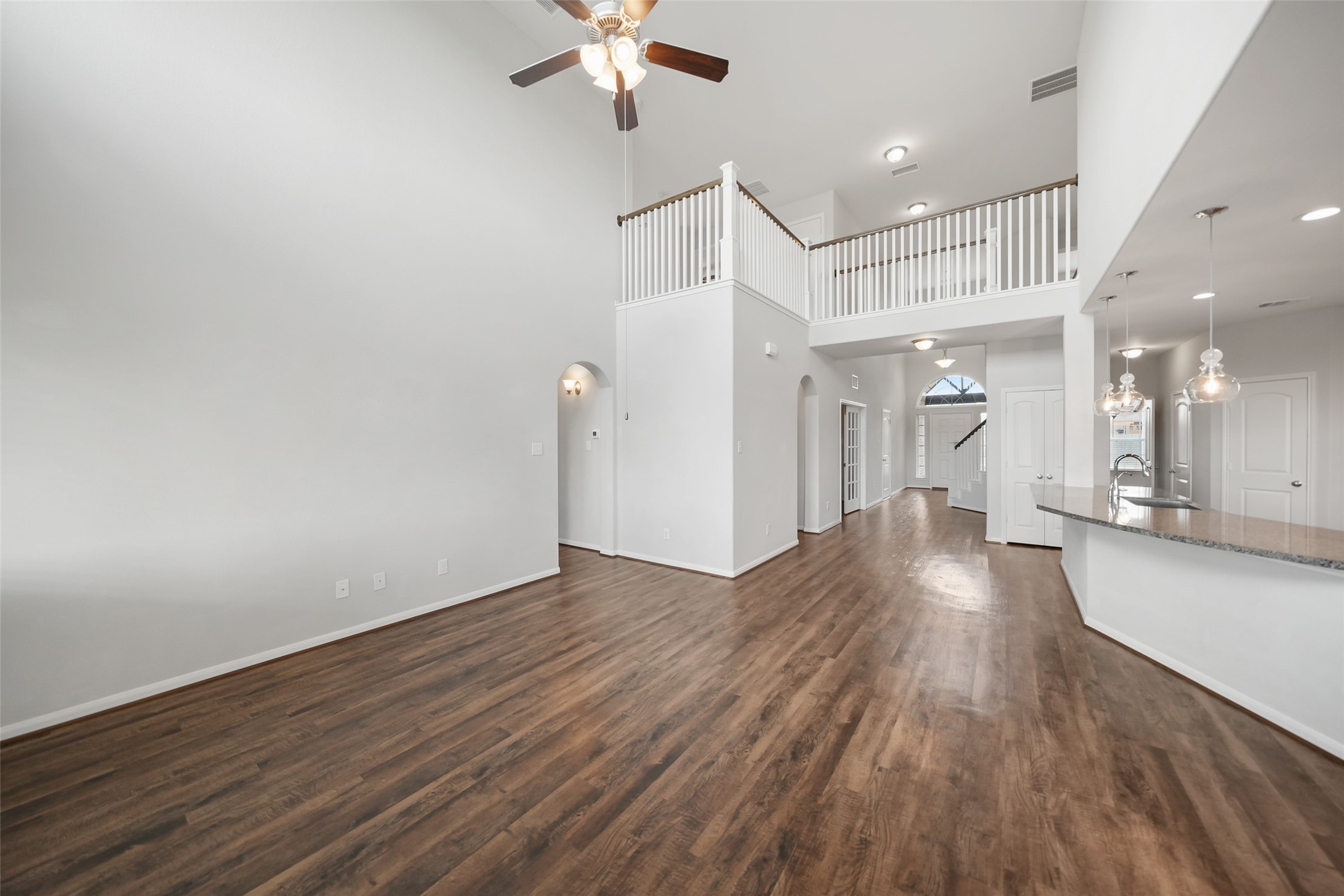 234 Ashley Way Alvin, TX 77511 - Photo 15 of 42