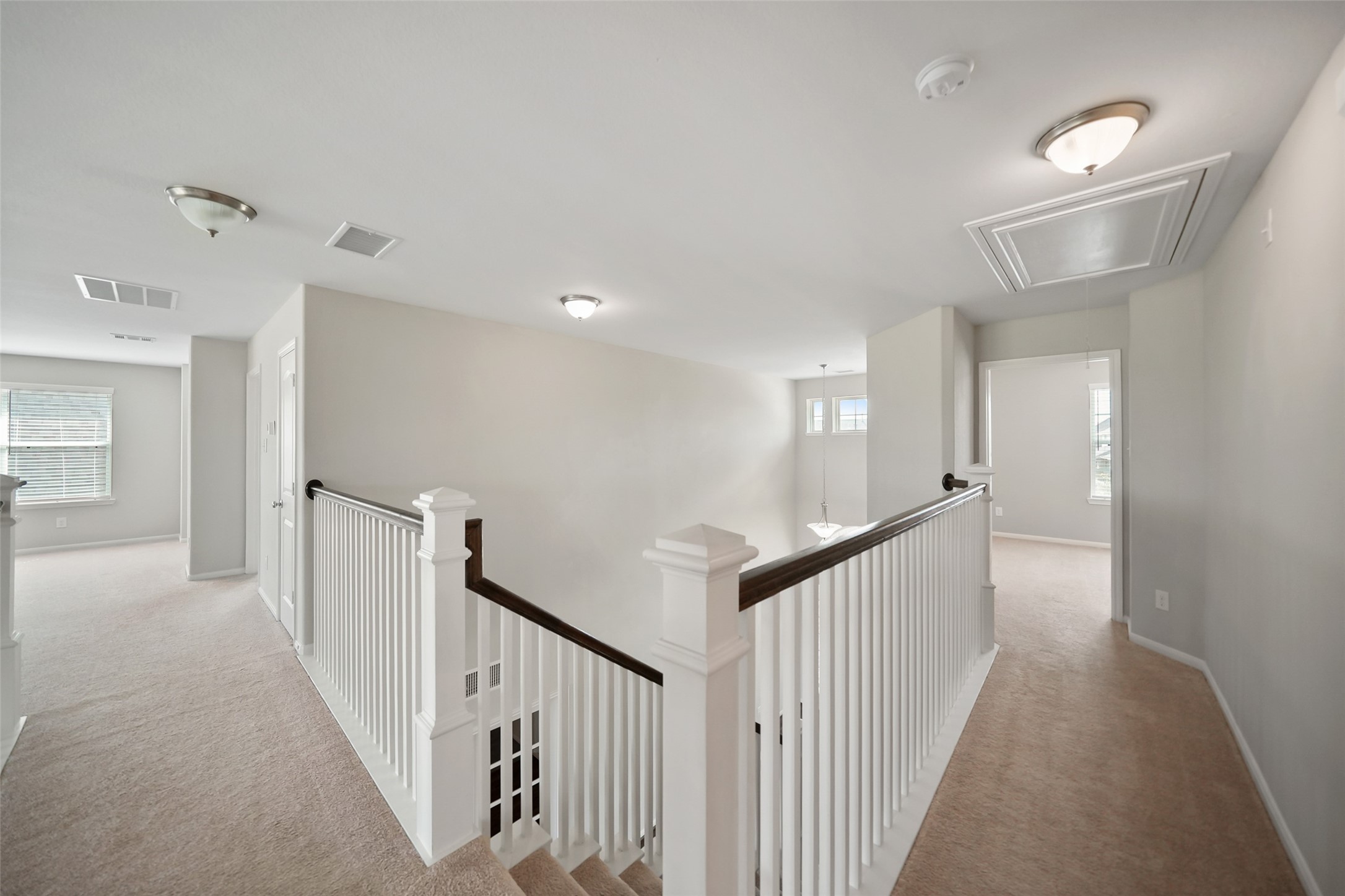 234 Ashley Way Alvin, TX 77511 - Photo 32 of 42 Other side of the catwalk: