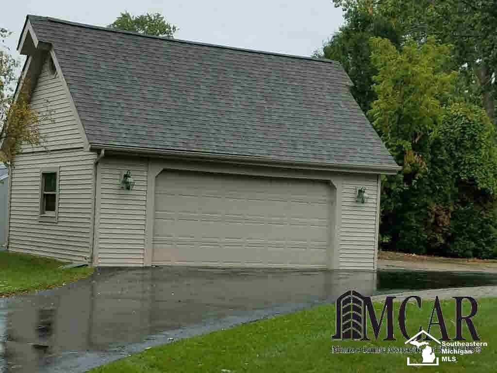 4328 Dewey Road Newport, MI 48166 - Photo 33 of 45 21378366-32.JPG