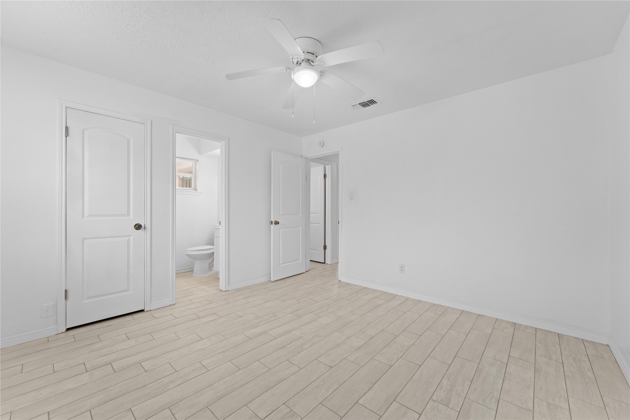 1411 PI Circle Pasadena, TX 77504 - Photo 16 of 26