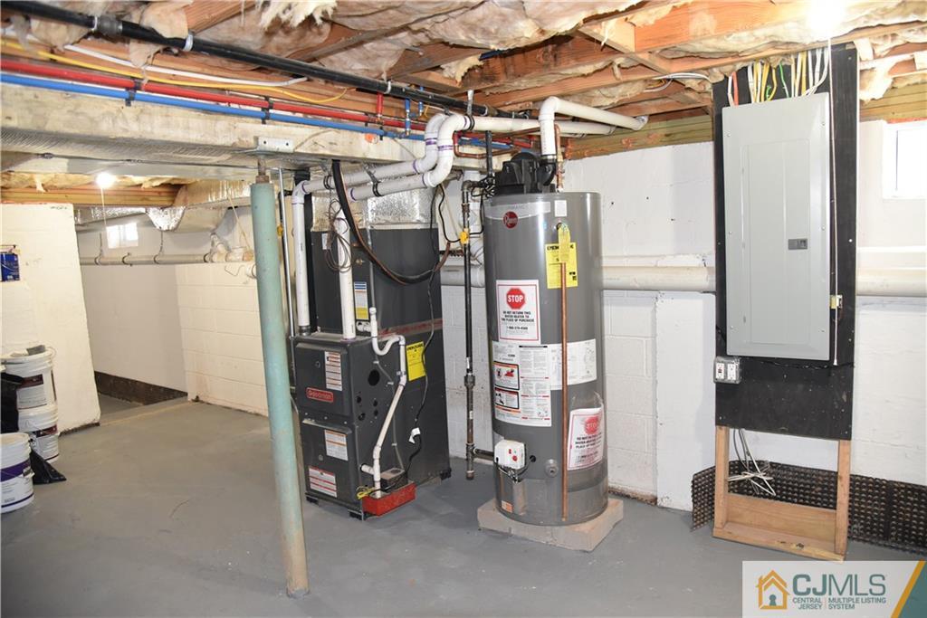 171 East Cliff Road Colonia, NJ 07067 - Photo 24 of 25 a view of gym