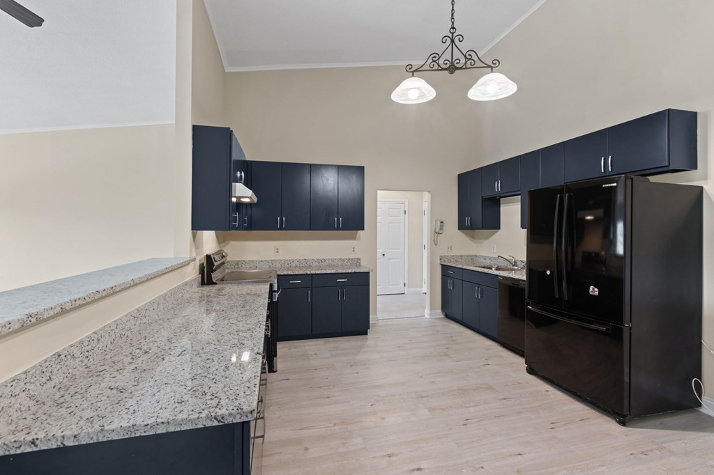 181 Littleton Road, Unit 241 Chelmsford, MA 01824 - Photo 3 of 26 Gallery Image 3