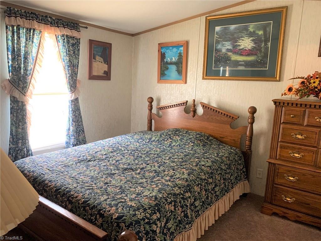 1028 King Billings Road Elkin, NC 28621 - Photo 24 of 30 Gallery Image 24
