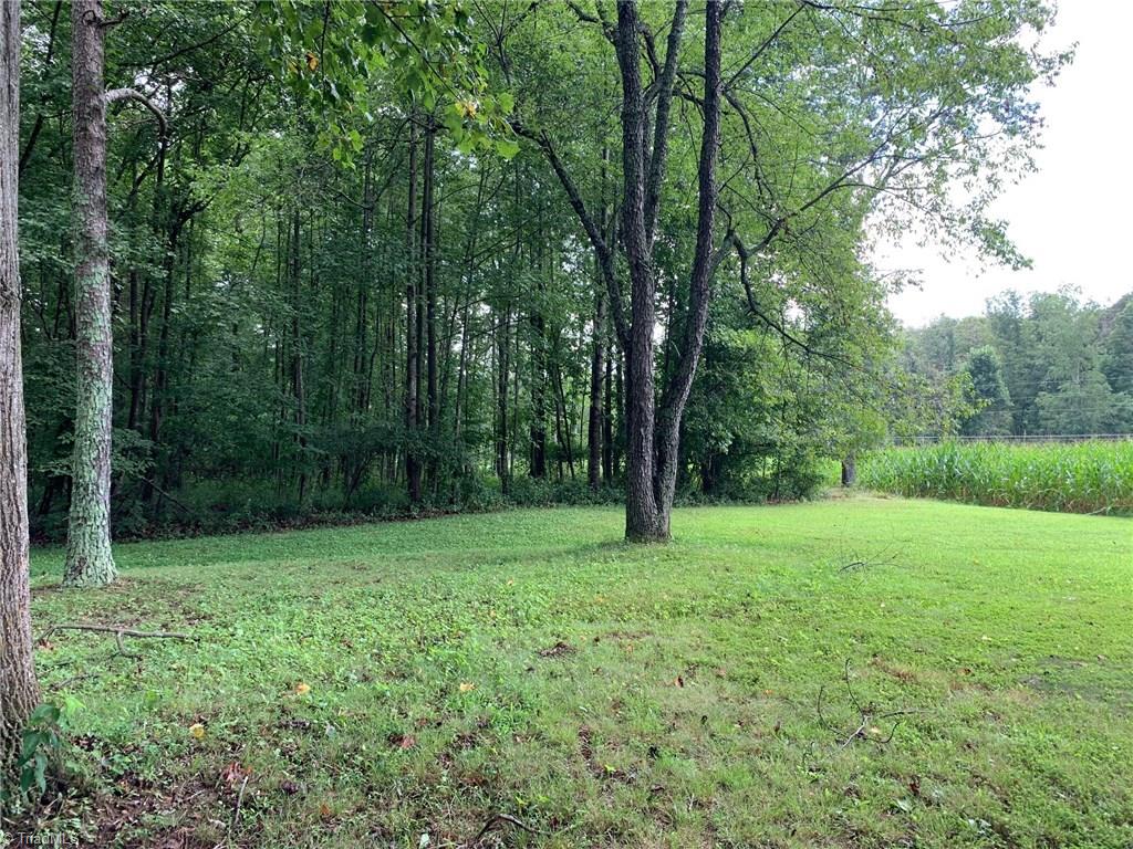 1028 King Billings Road Elkin, NC 28621 - Photo 29 of 30 Gallery Image 29