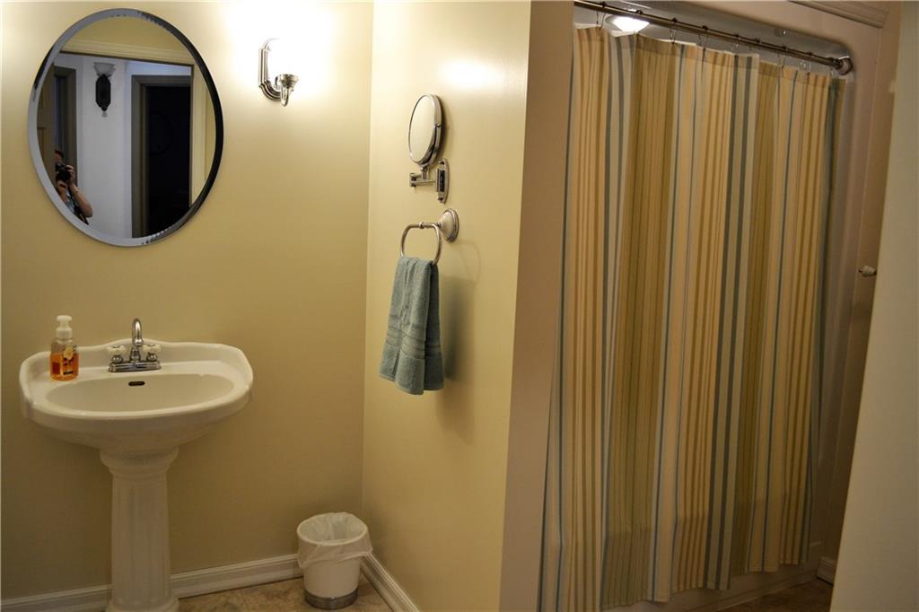207 Slease Road Kittanning, PA 16201 - Photo 22 of 24 Large main bathroom