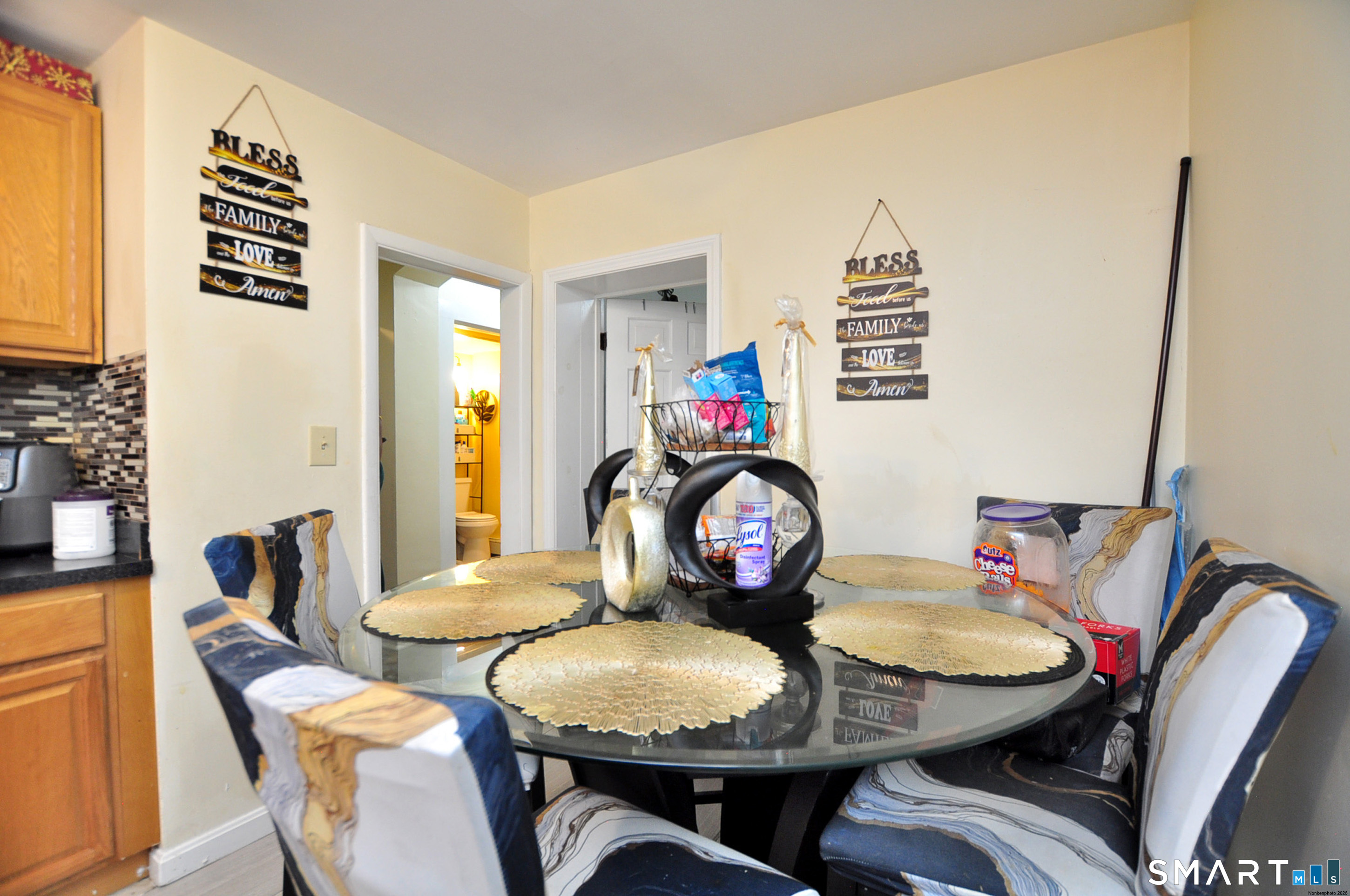 24 Garden Street Meriden, CT 06451 - Photo 5 of 35