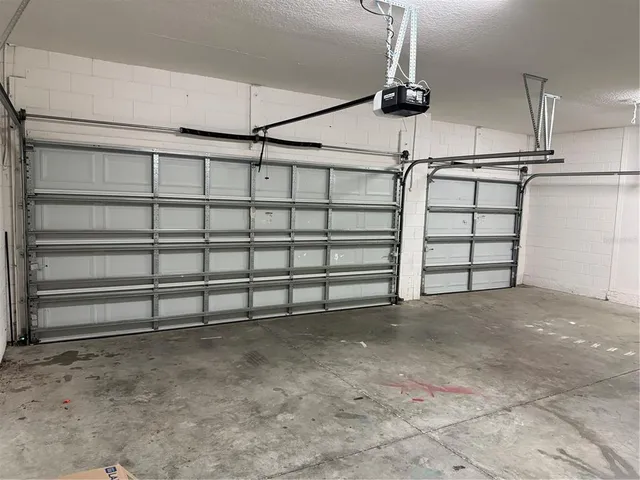 a view of a room with an empty space