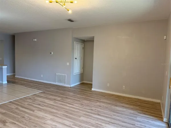 $2,525 | 10032 Lenox Street, Clermont, FL 34711