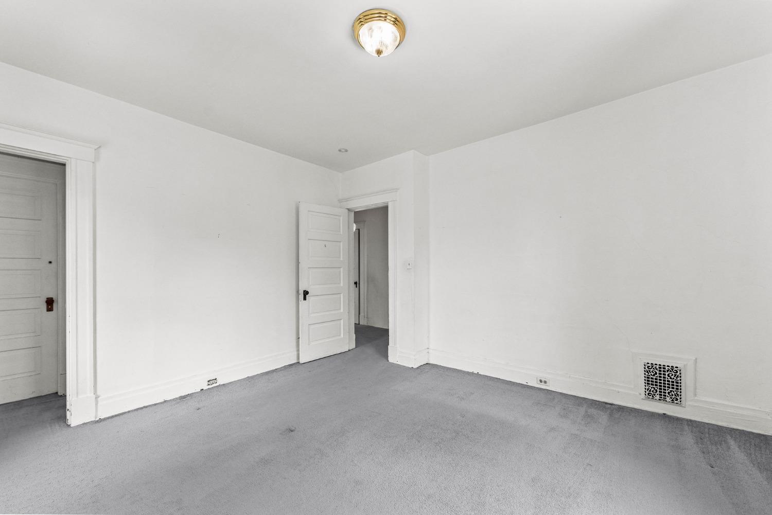 3580 Edwards Road Cincinnati, OH 45208 - Photo 32 of 48 Gallery Image 32