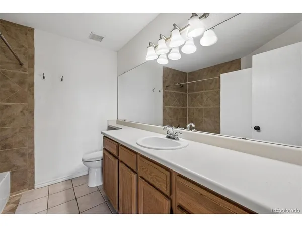 $339,000 | 7476 East Arkansas Avenue, Unit 5, Denver, CO 80231