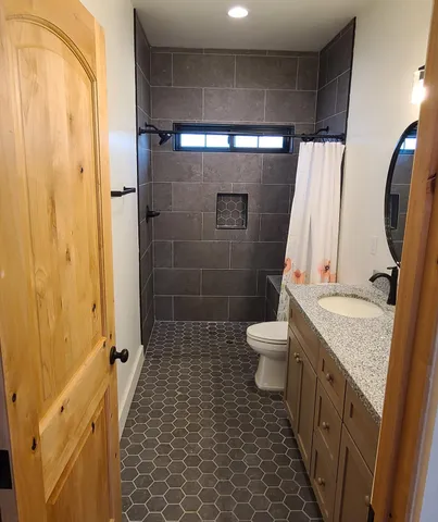 $925,000 | 1102 Barry Road, Yuba City, CA 95991