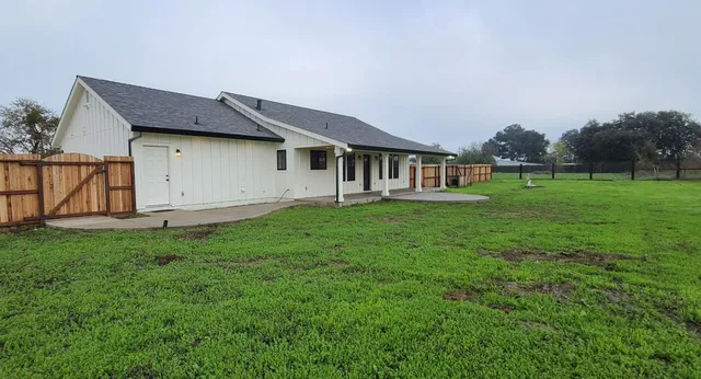 $925,000 | 1102 Barry Road, Yuba City, CA 95991