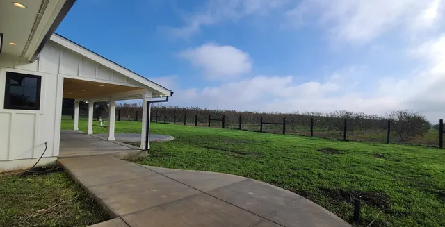 $925,000 | 1102 Barry Road, Yuba City, CA 95991