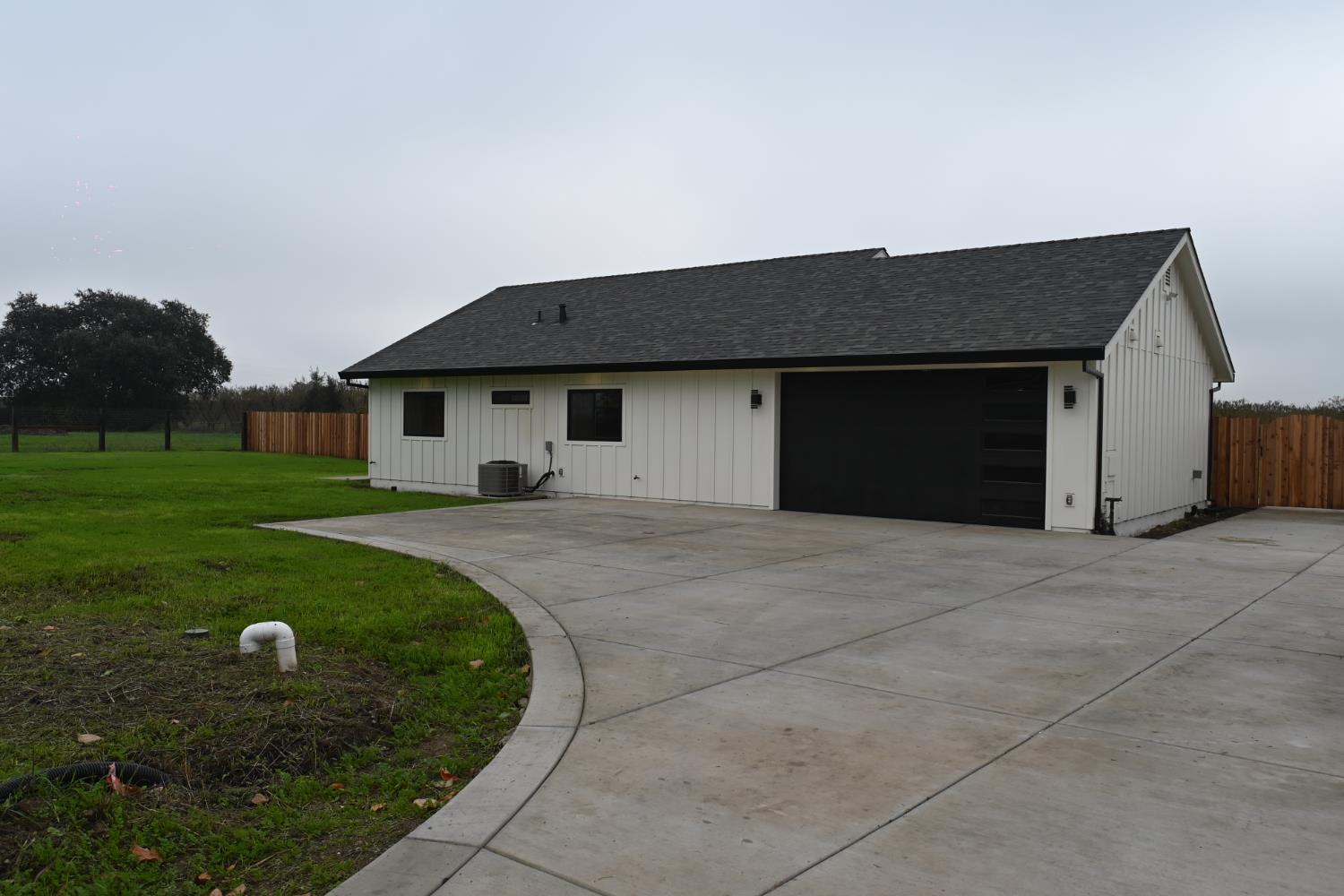 1102 Barry Road Yuba City, CA 95991 - Photo 27 of 72