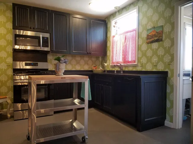 $925,000 | 1102 Barry Road, Yuba City, CA 95991