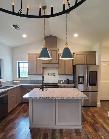 $925,000 | 1102 Barry Road, Yuba City, CA 95991