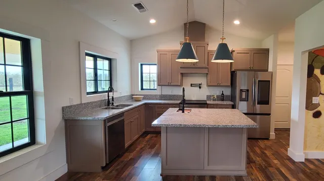 $925,000 | 1102 Barry Road, Yuba City, CA 95991