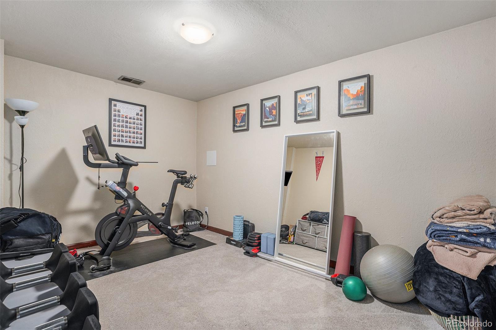 1377 South Oneida Street Denver, CO 80224 - Photo 13 of 24