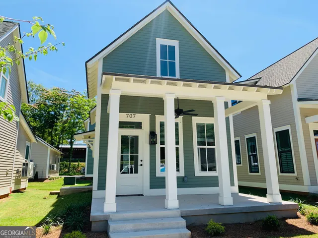 $1,395 | 707 Jefferson Street, LaGrange, GA 30240