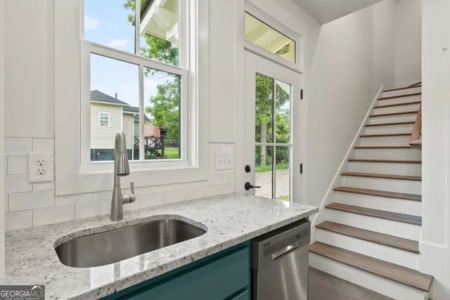 $1,395 | 707 Jefferson Street, LaGrange, GA 30240