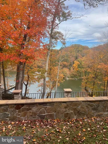 $1,200,000 | 25890 Whiskey Creek Road, Hollywood, MD 20636