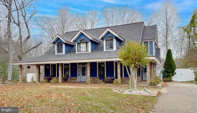 $1,200,000 | 25890 Whiskey Creek Road, Hollywood, MD 20636