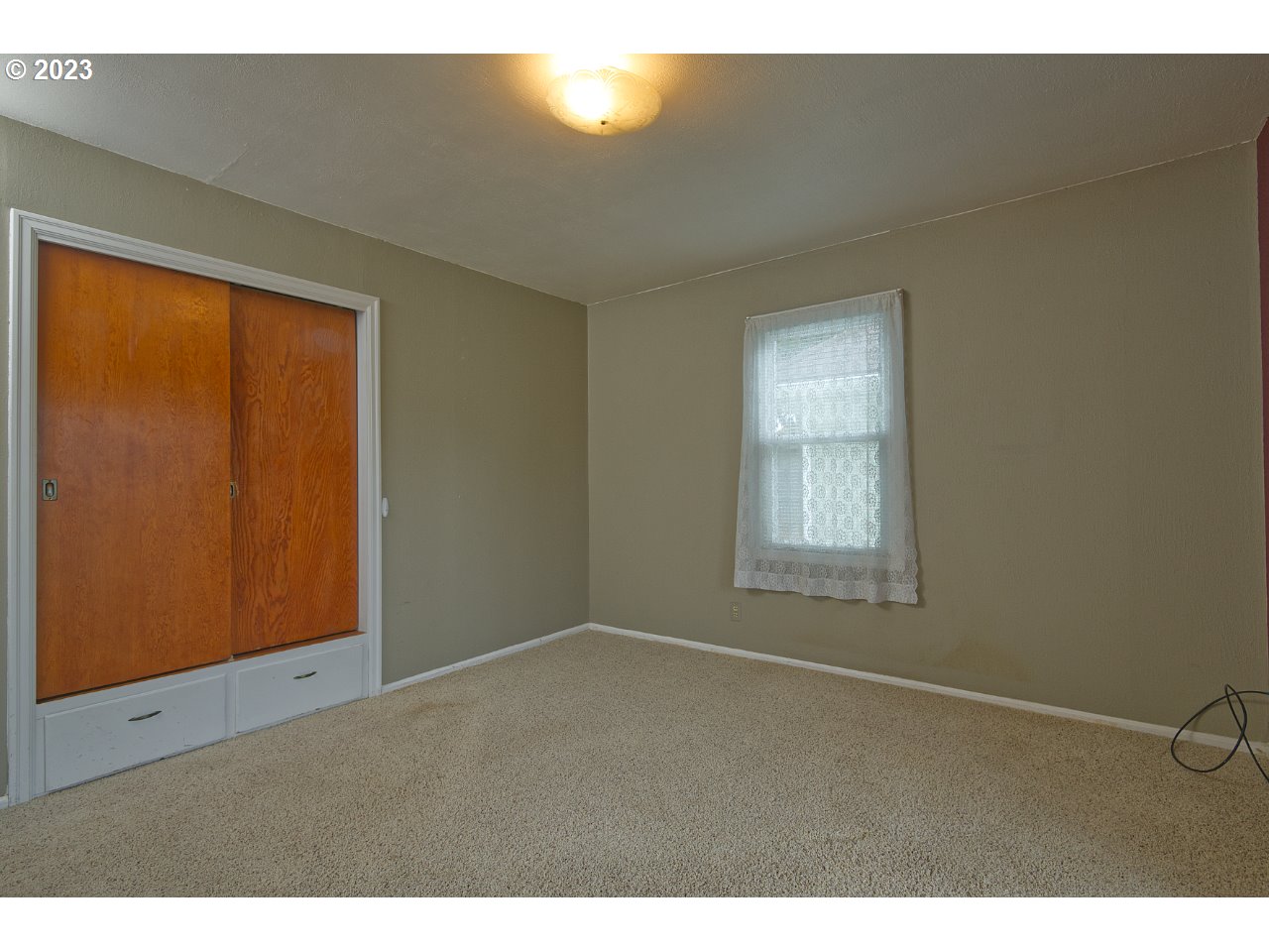 2738 Field Street Longview, WA 98632 - Photo 13 of 20 Gallery Image 13