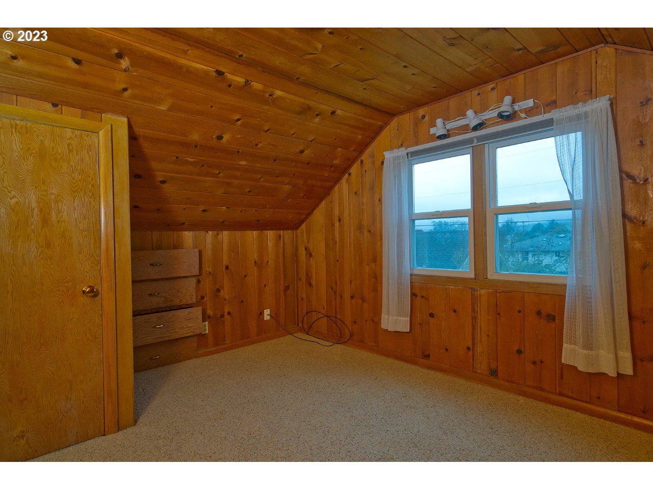 2738 Field Street Longview, WA 98632 - Photo 19 of 20 Gallery Image 19