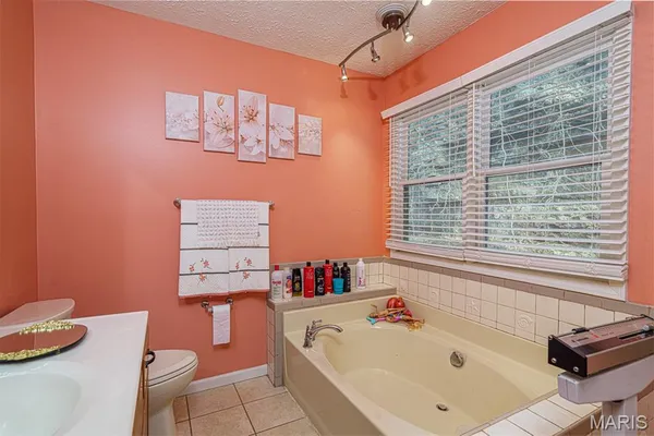 $335,900 | 18190 Mcr 540, Rolla, MO 65401