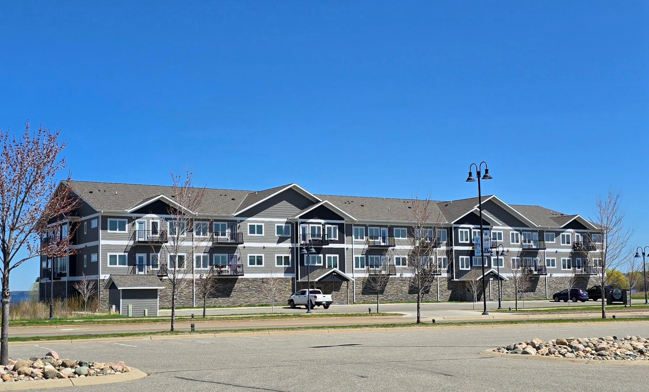 715 Lake Shore Drive Northeast, Unit 101 Bemidji, MN 56601 - Photo 4 of 5