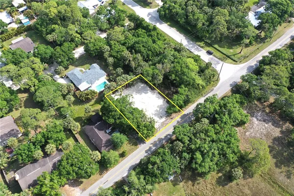 $52,500 | 6326 4th Street, Vero Beach, FL 32968